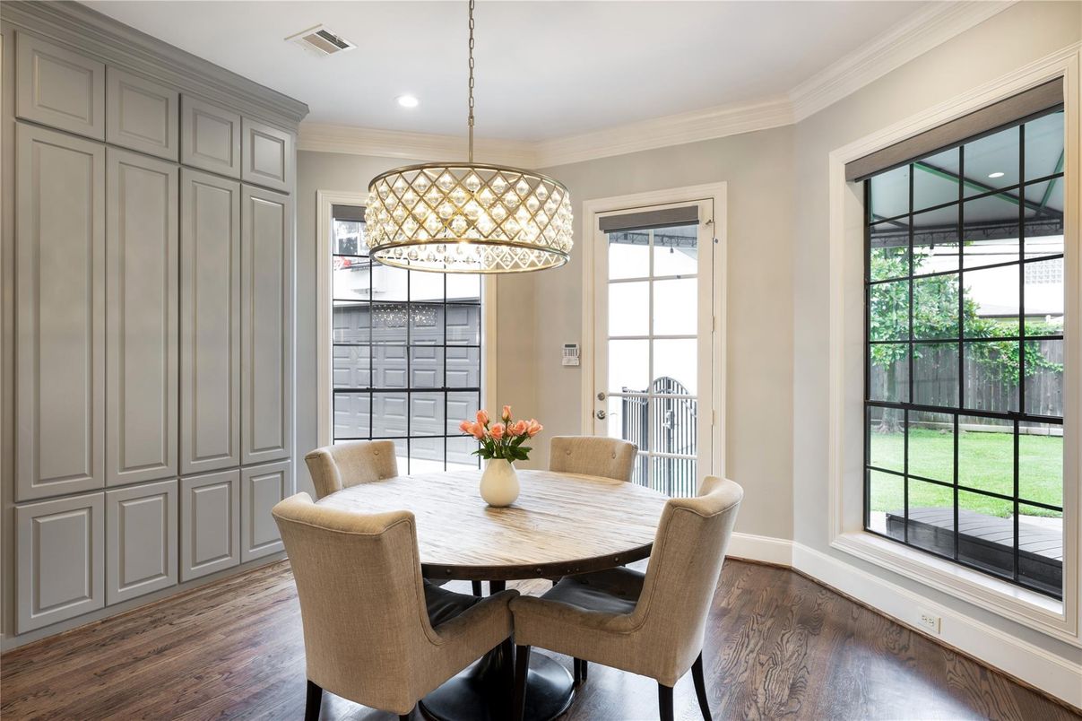 Dining room, Interior, Pendant Lights, Recessed Lighting, Wood Texture Flooring