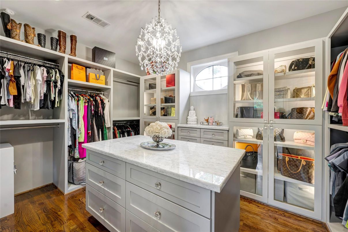 Chandelier, Interior, Pendant Lights, Walk-in Closets, Wood Texture Flooring