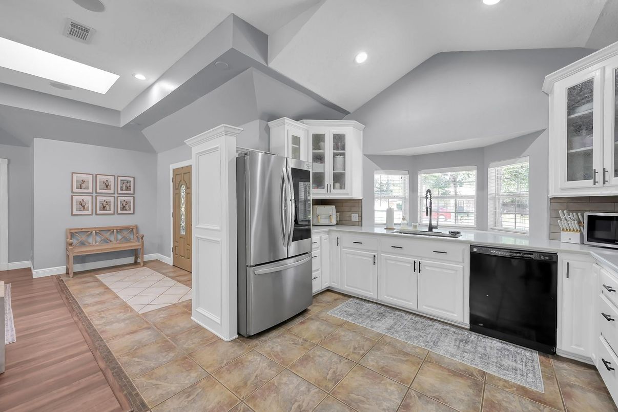 Interior, Kitchen, Recessed Lighting