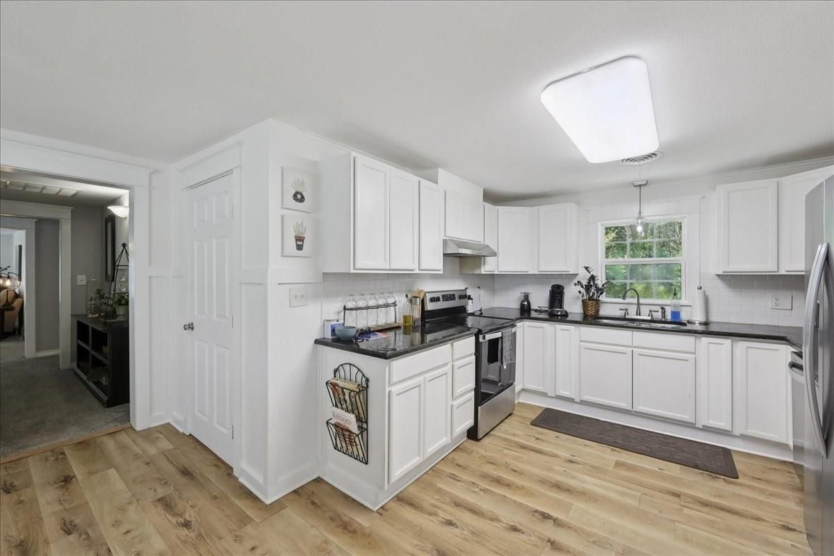 Interior, Kitchen, Stainless Steel Appliances, Wood Texture Flooring