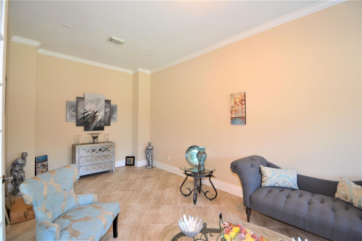 Interior, Living room