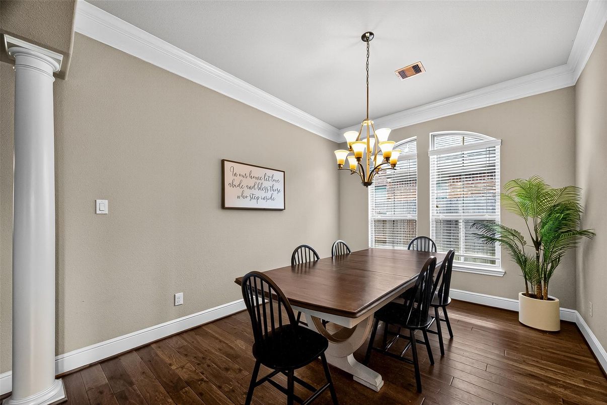 Chandelier, Dining room, Interior, Wood Texture Flooring