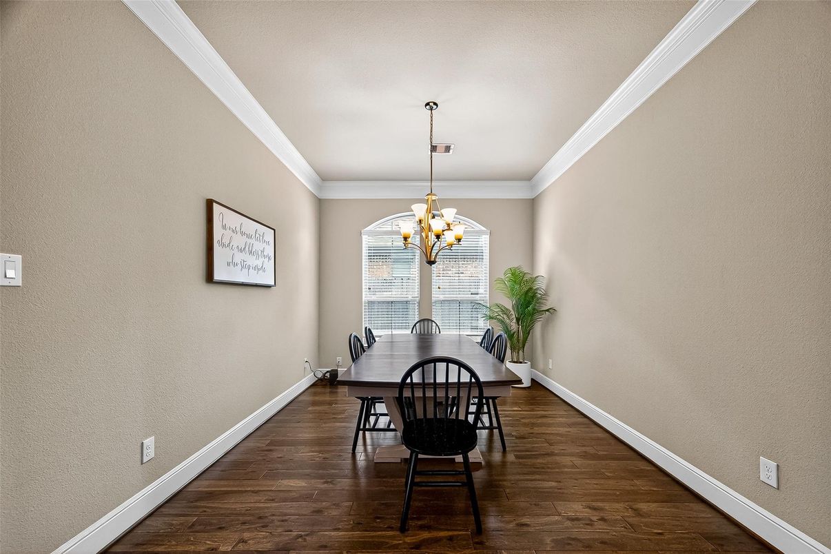 Chandelier, Dining room, Interior, Wood Texture Flooring
