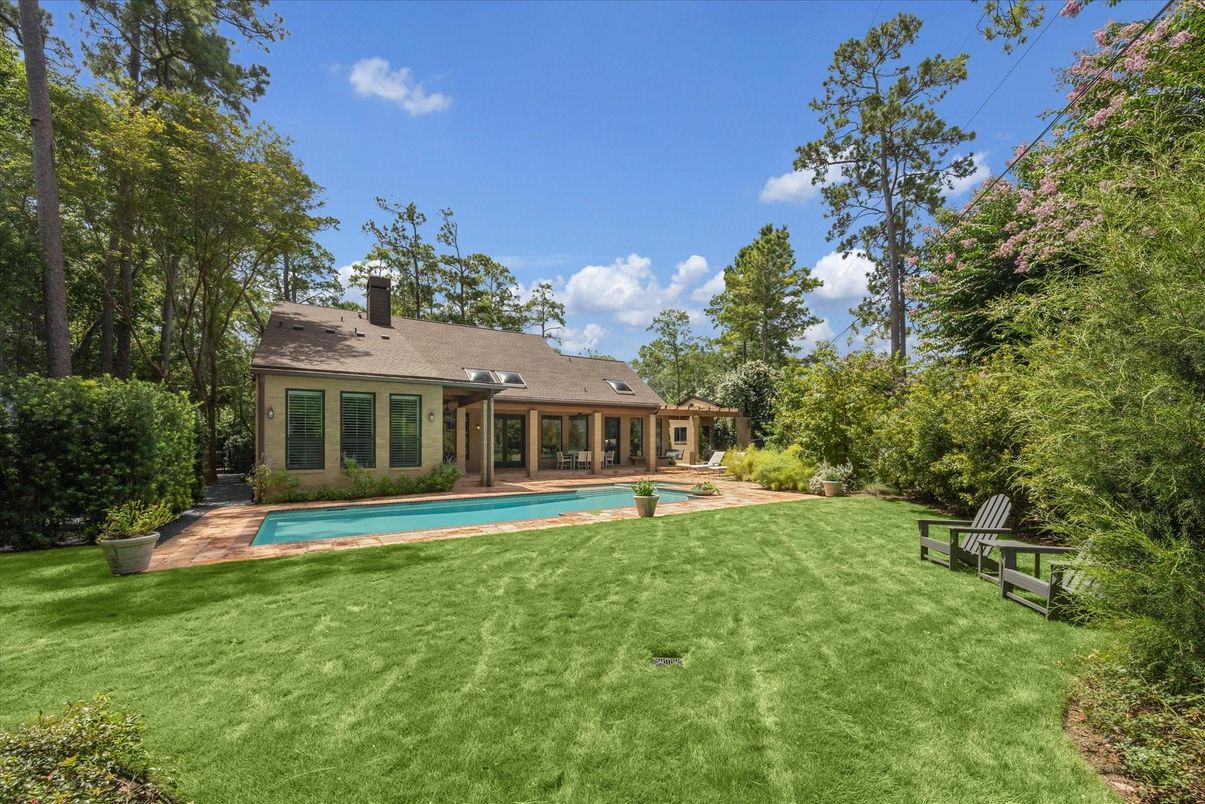 Backyard, Exterior, Pool
