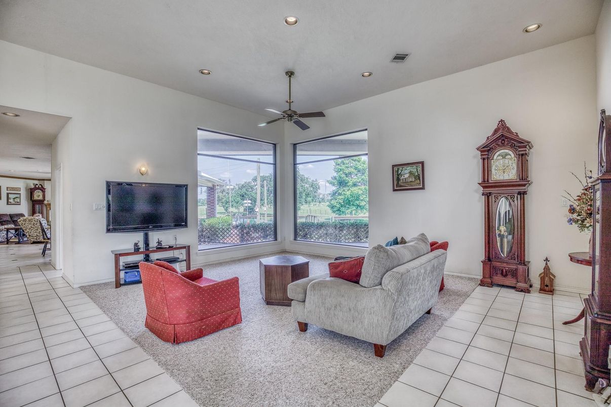 Interior, Living room, Recessed Lighting