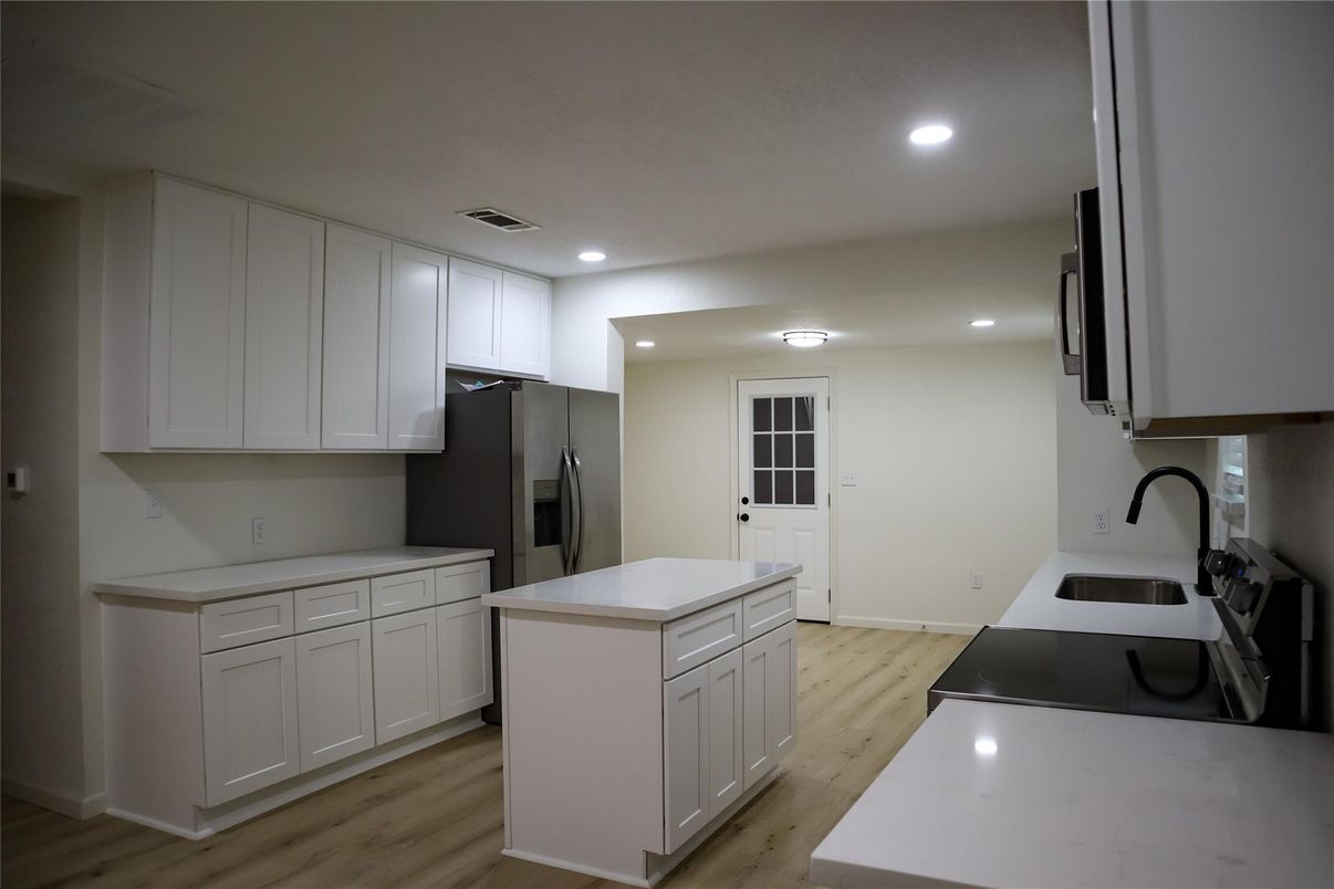 Interior, Kitchen, Recessed Lighting, Wood Texture Flooring