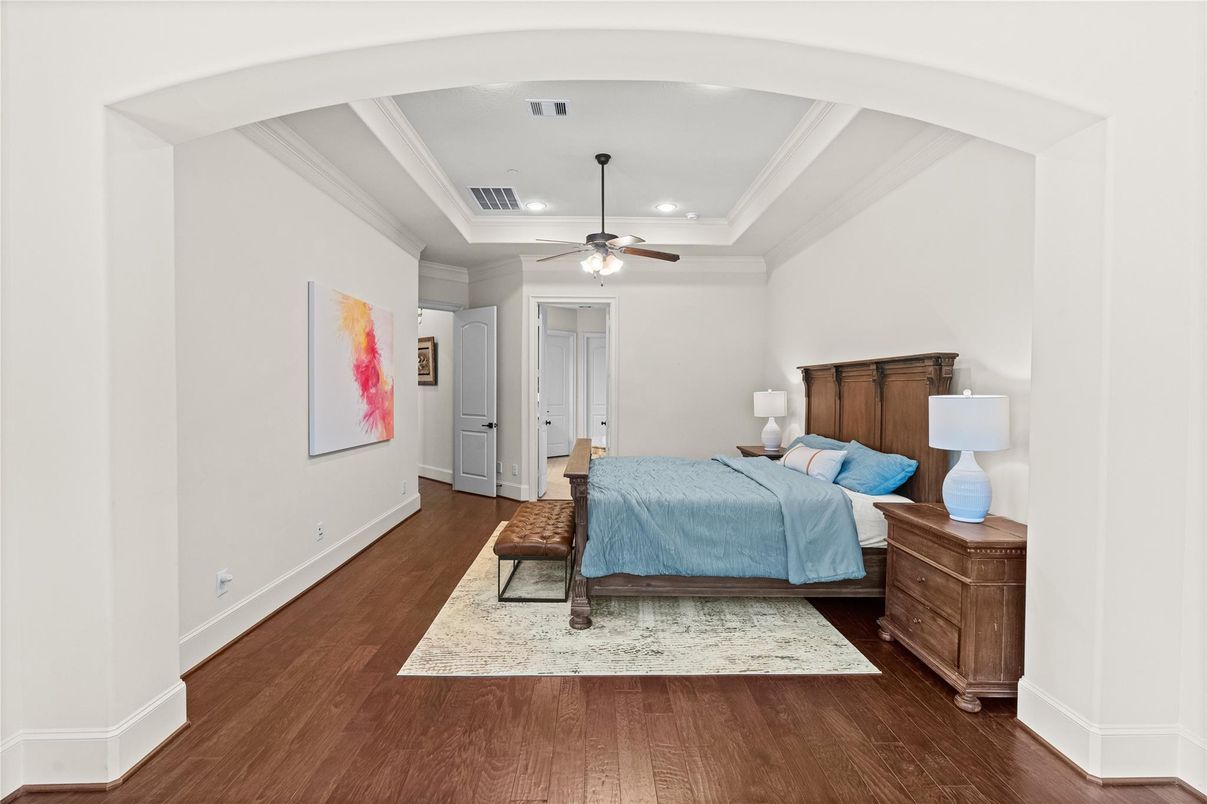 Bedroom, Interior, Recessed Lighting, Wood Texture Flooring