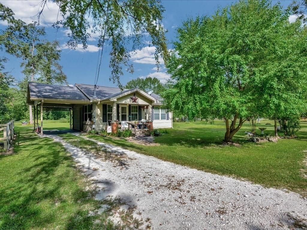 Attached, Backyard, Exterior, Facade, Cape Cod