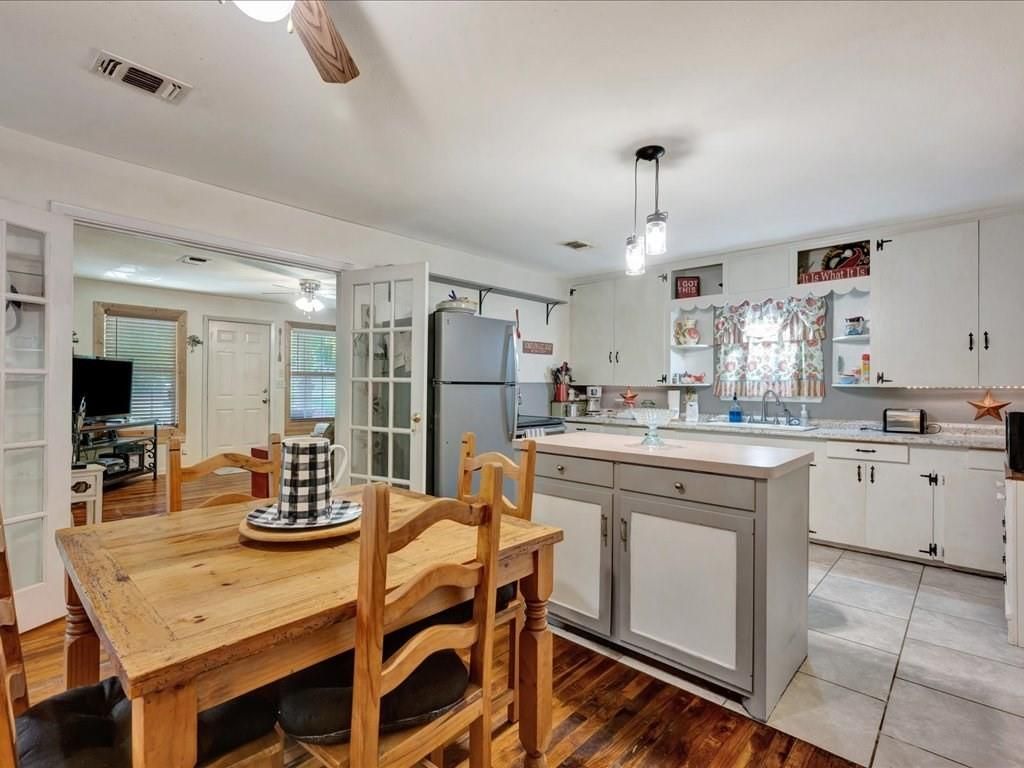 Dining room, Interior, Kitchen, Pendant Lights, Wood Texture Flooring