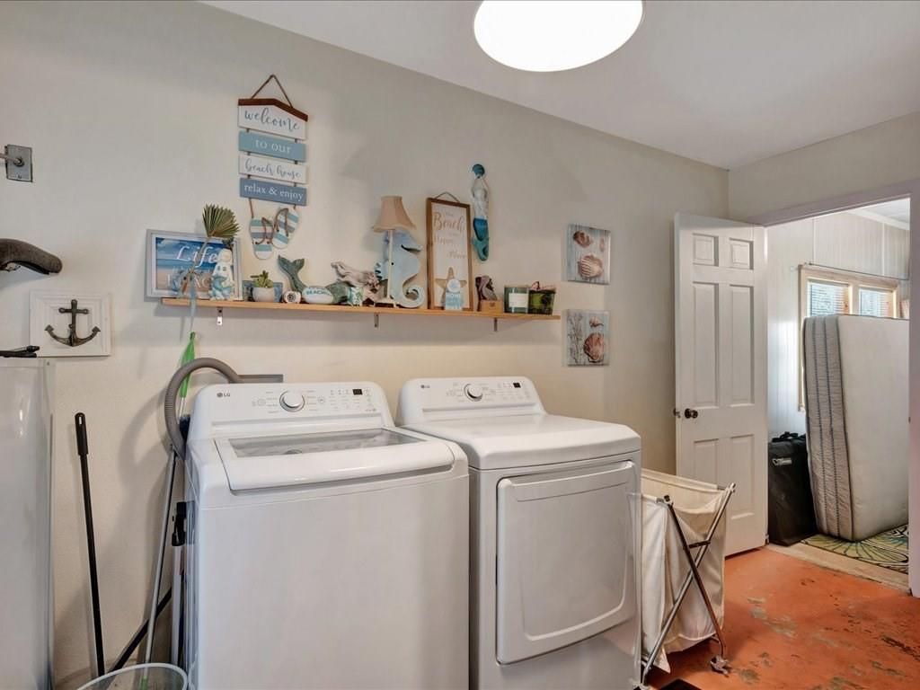 Interior, Washer