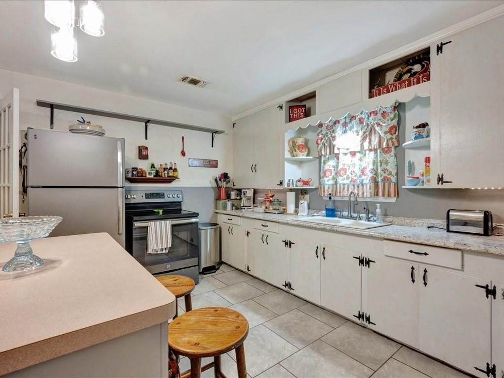 Interior, Kitchen, Stainless Steel Appliances