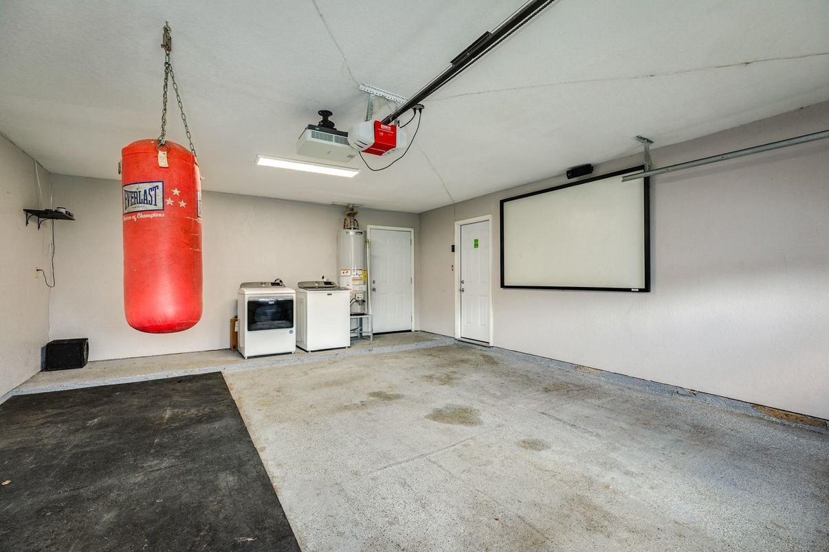 Interior, Projection Screen