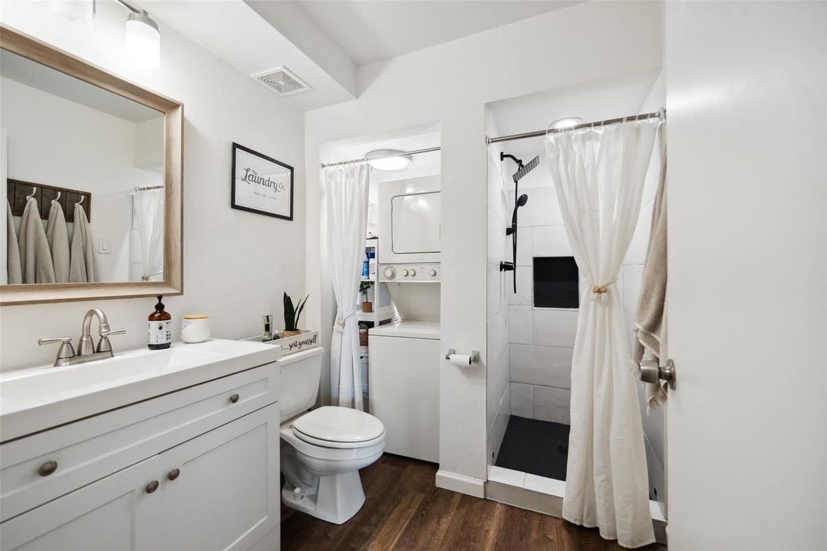 Bathroom, Interior, Wood Texture Flooring