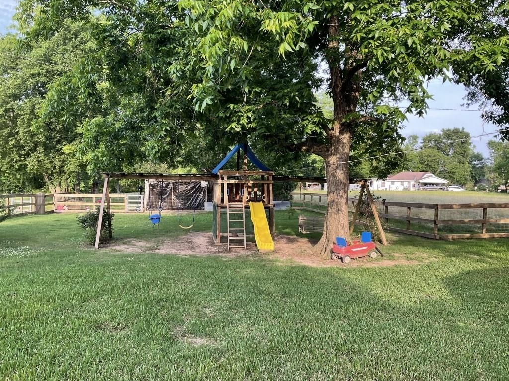 Backyard, Exterior, Playground