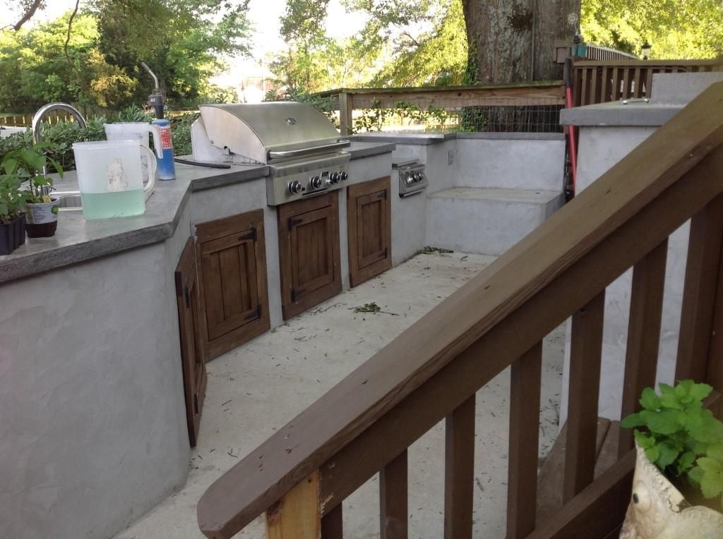 Exterior, Outdoor Kitchen