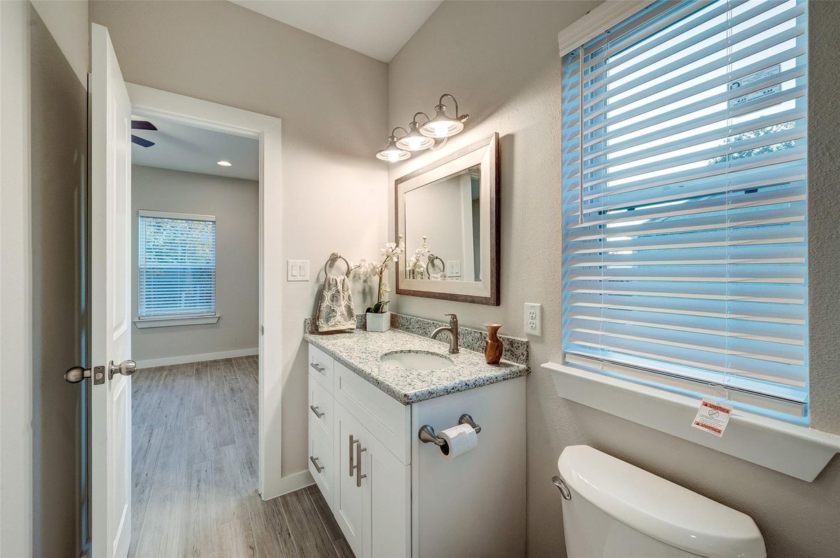 Bathroom, Interior, Recessed Lighting, Wood Texture Flooring