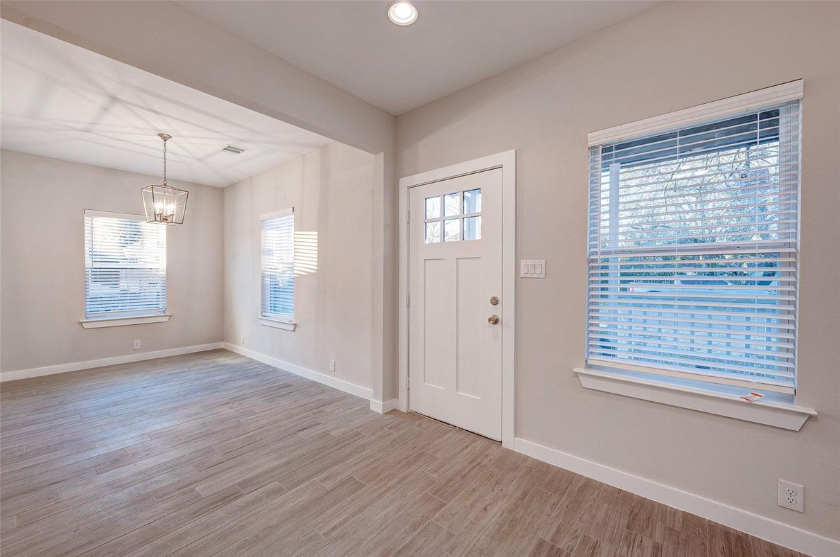 Empty room, Interior, Pendant Lights, Recessed Lighting, Wood Texture Flooring