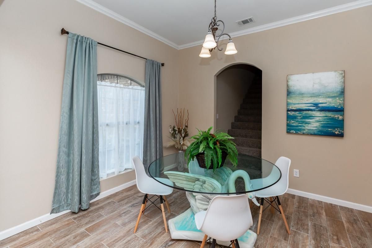 Chandelier, Dining room, Interior, Pendant Lights, Wood Texture Flooring