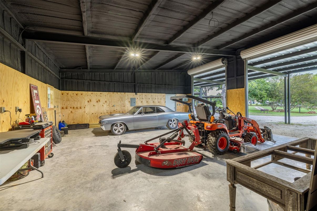 Garage, Interior, Wooden Ceilings, Wooden Walls