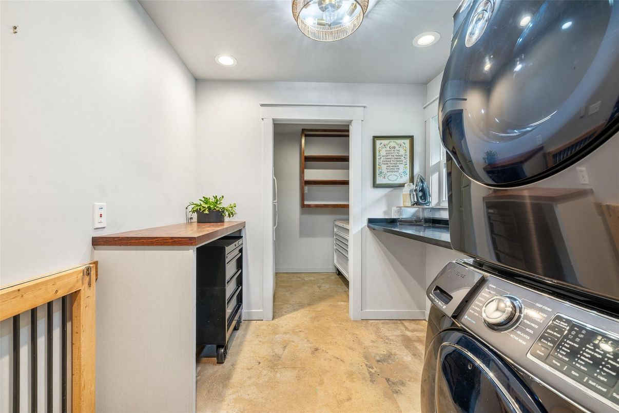 Interior, Recessed Lighting, Washer