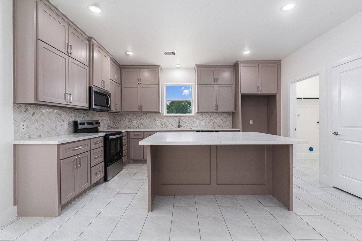 Interior, Kitchen, Marble Walls, Recessed Lighting