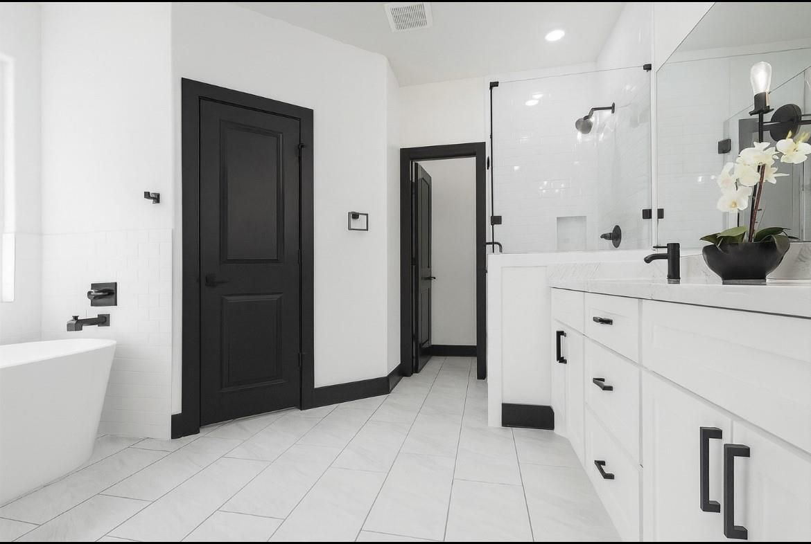 Bathroom, Dual Sink Vanities, Free Standing Baths, Glass Shower, Interior, Recessed Lighting