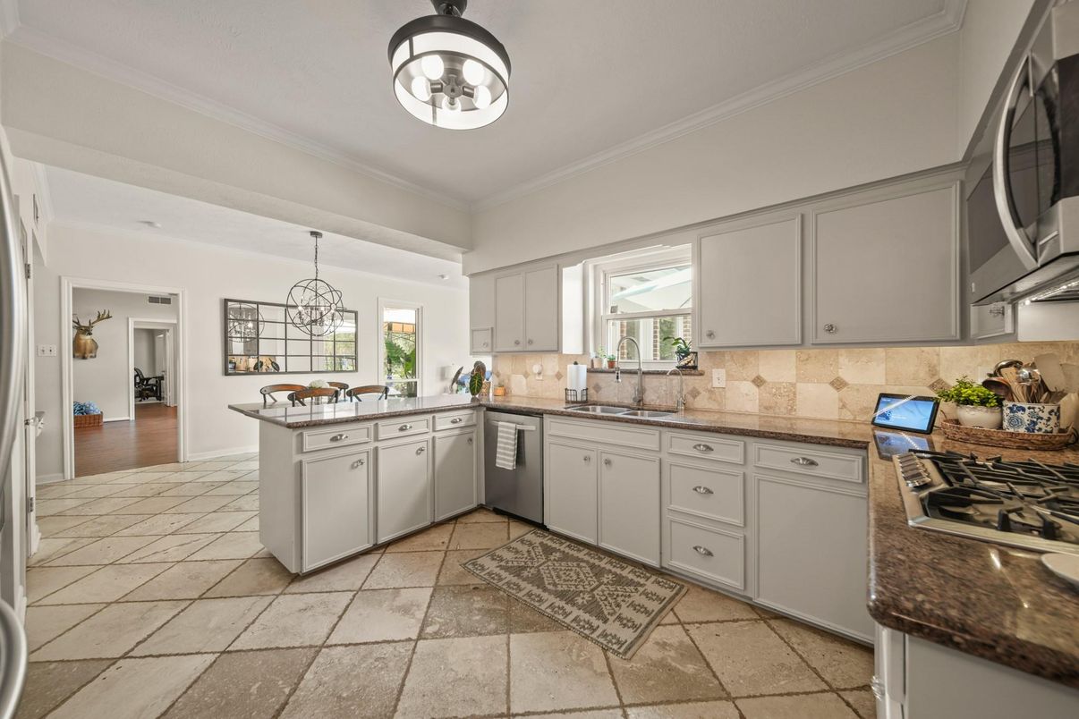 Dining room, Interior, Kitchen