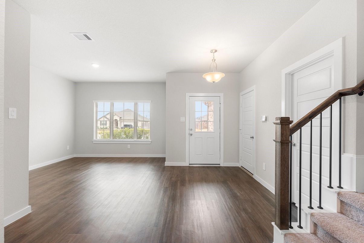 Interior, Pendant Lights, Recessed Lighting, Wood Texture Flooring