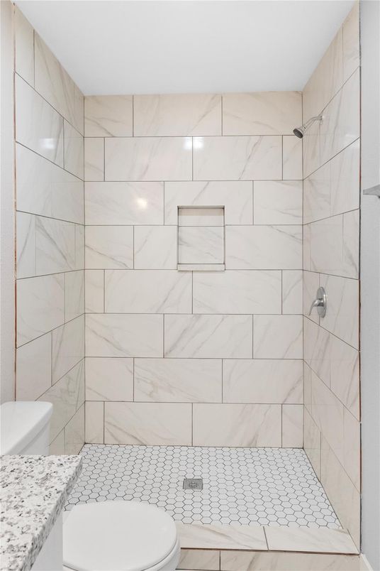 Bathroom, Interior, Marble Walls