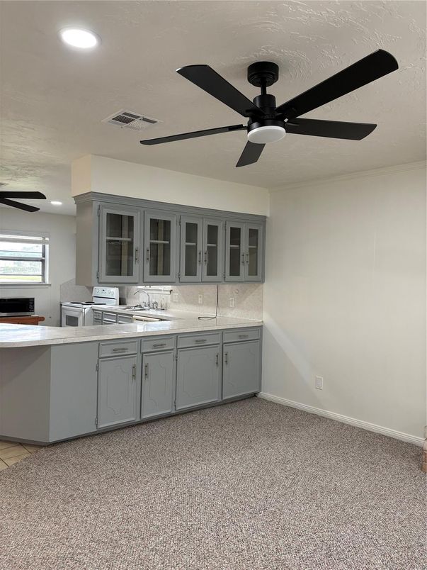 Interior, Kitchen, Recessed Lighting