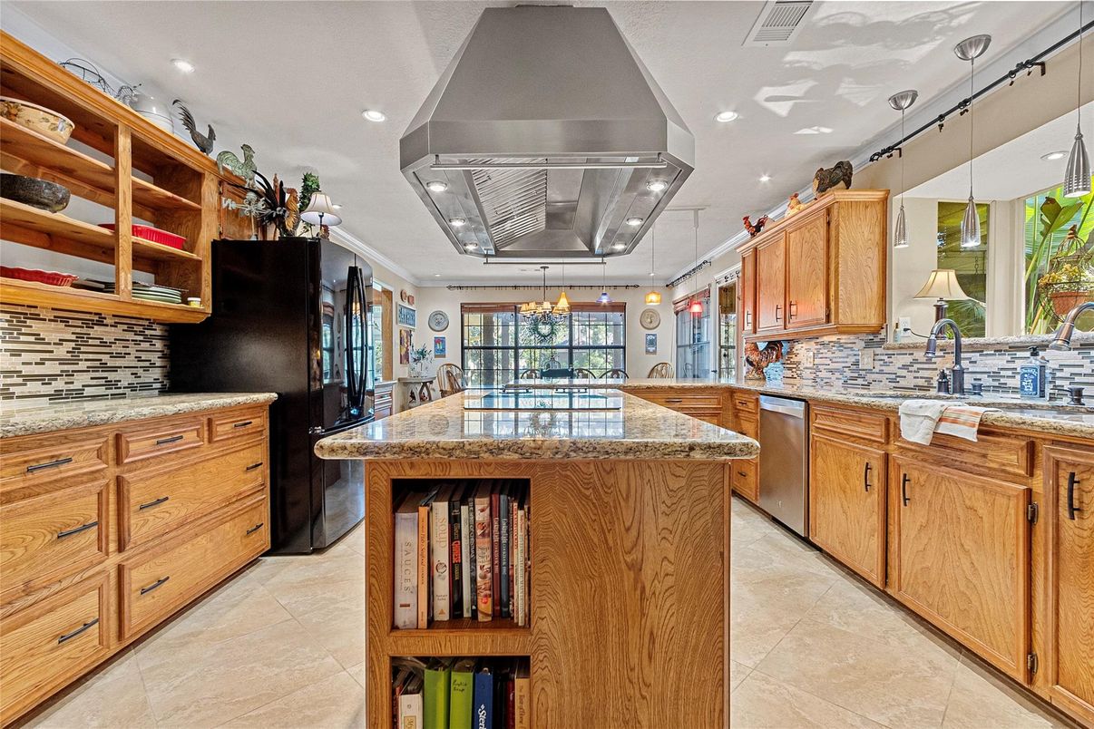 Chandelier, Interior, Kitchen, Pendant Lights, Recessed Lighting, Stainless Steel Appliances