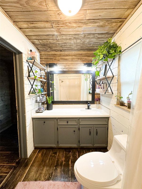 Bathroom, Interior, Wooden Ceilings, Wood Texture Flooring, Wooden Walls