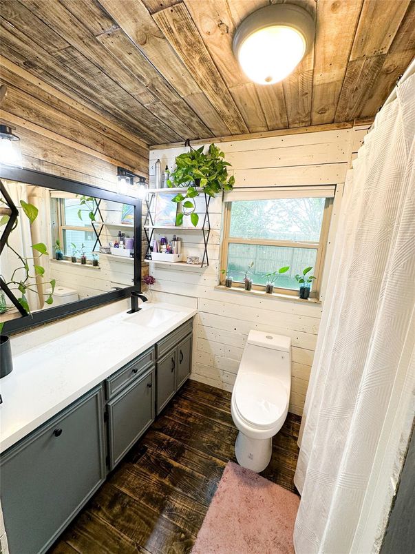 Bathroom, Interior, Wooden Ceilings, Wood Texture Flooring, Wooden Walls