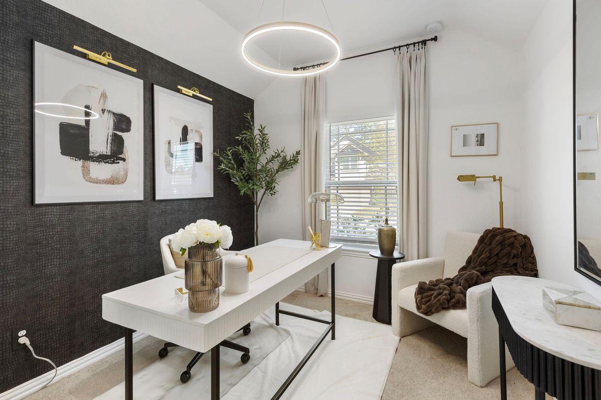 Home Office, Interior