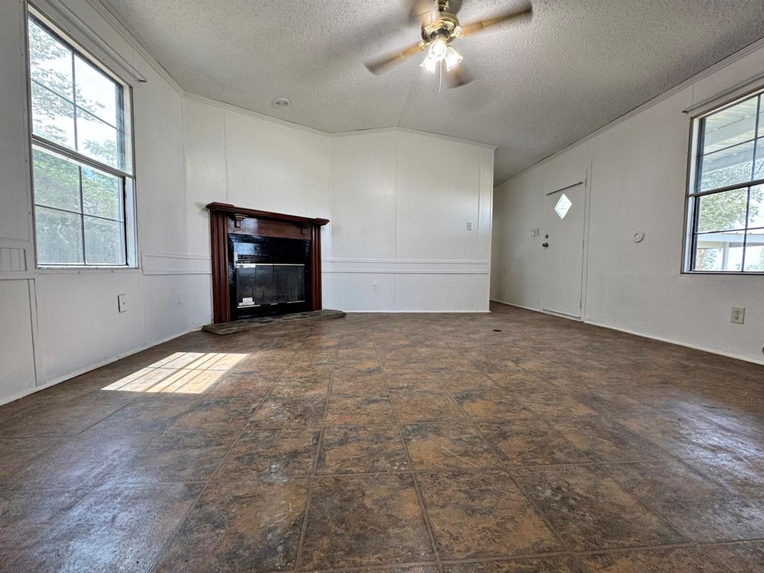 Empty room, Fireplace, Interior