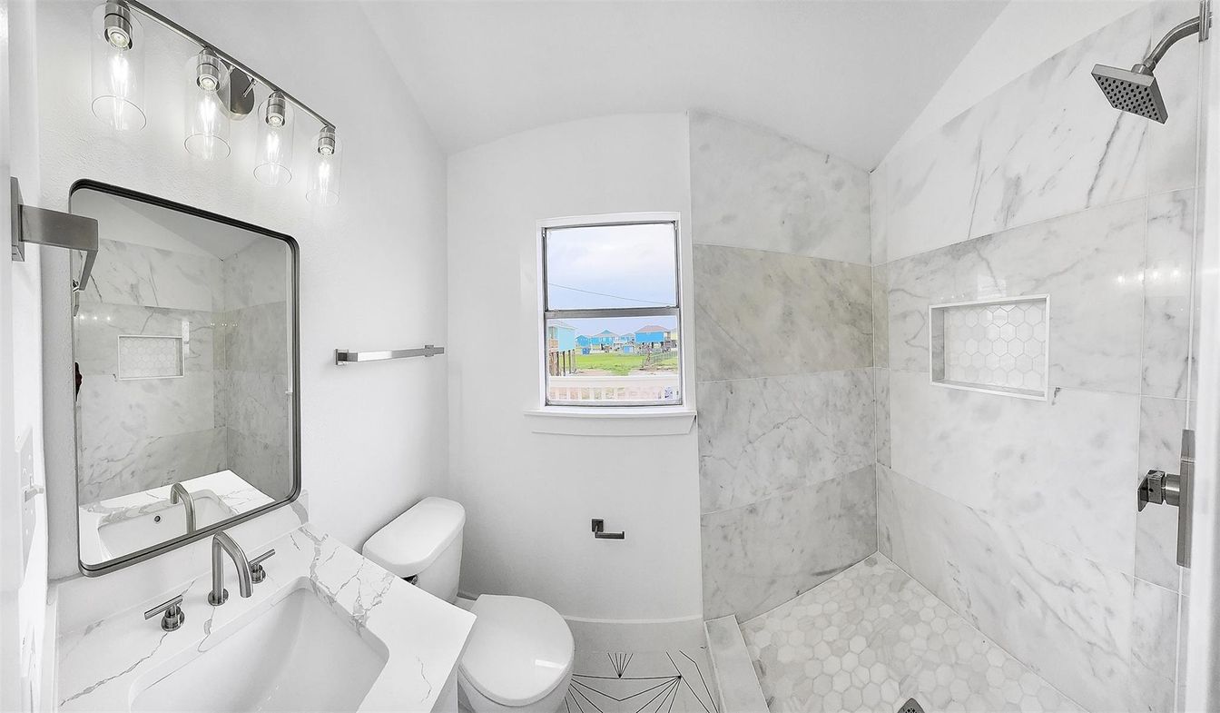 Bathroom, Interior, Marble Walls