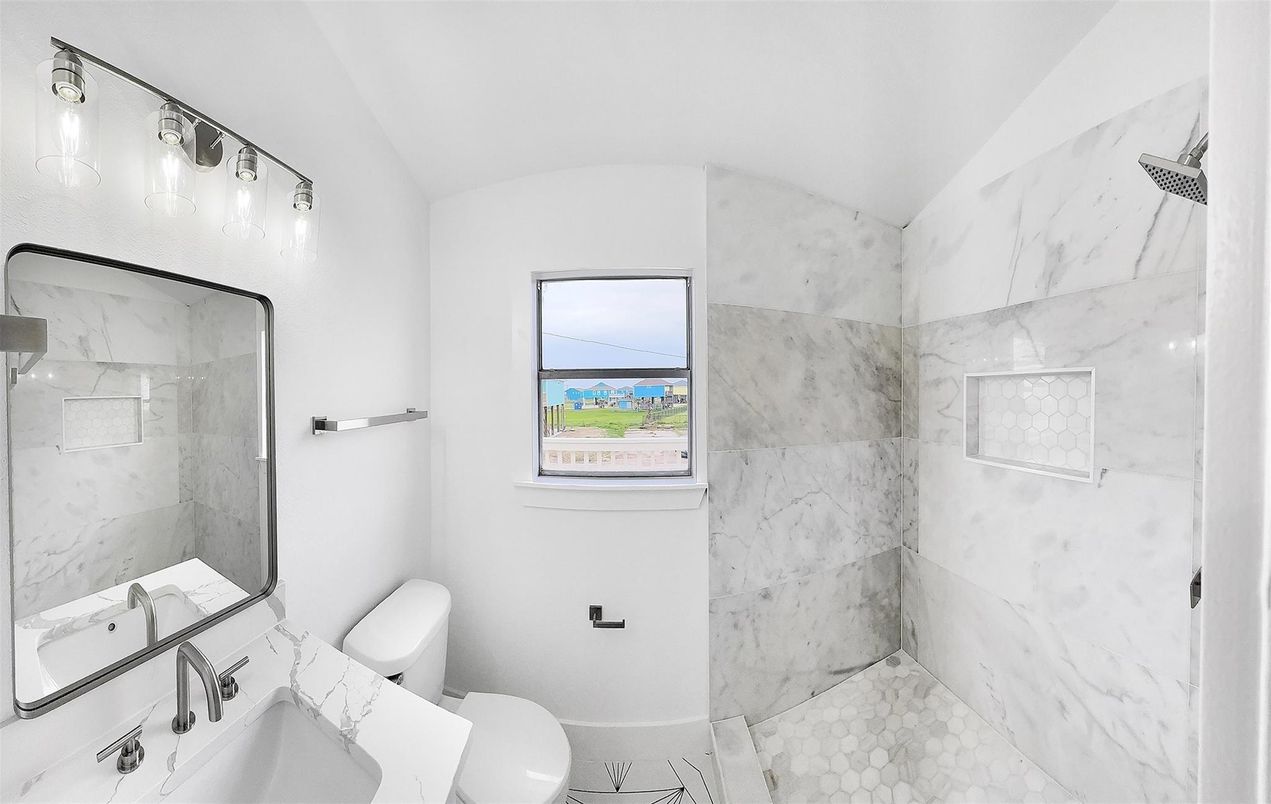 Bathroom, Interior, Marble Walls