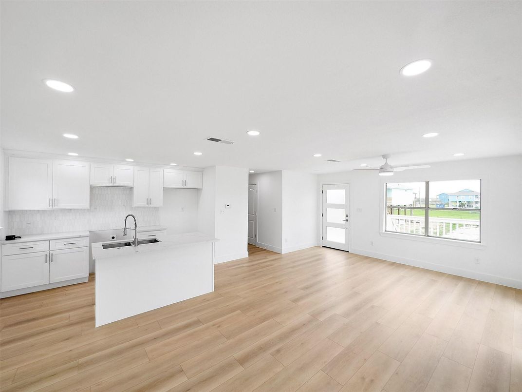 Interior, Kitchen, Recessed Lighting, Wood Texture Flooring