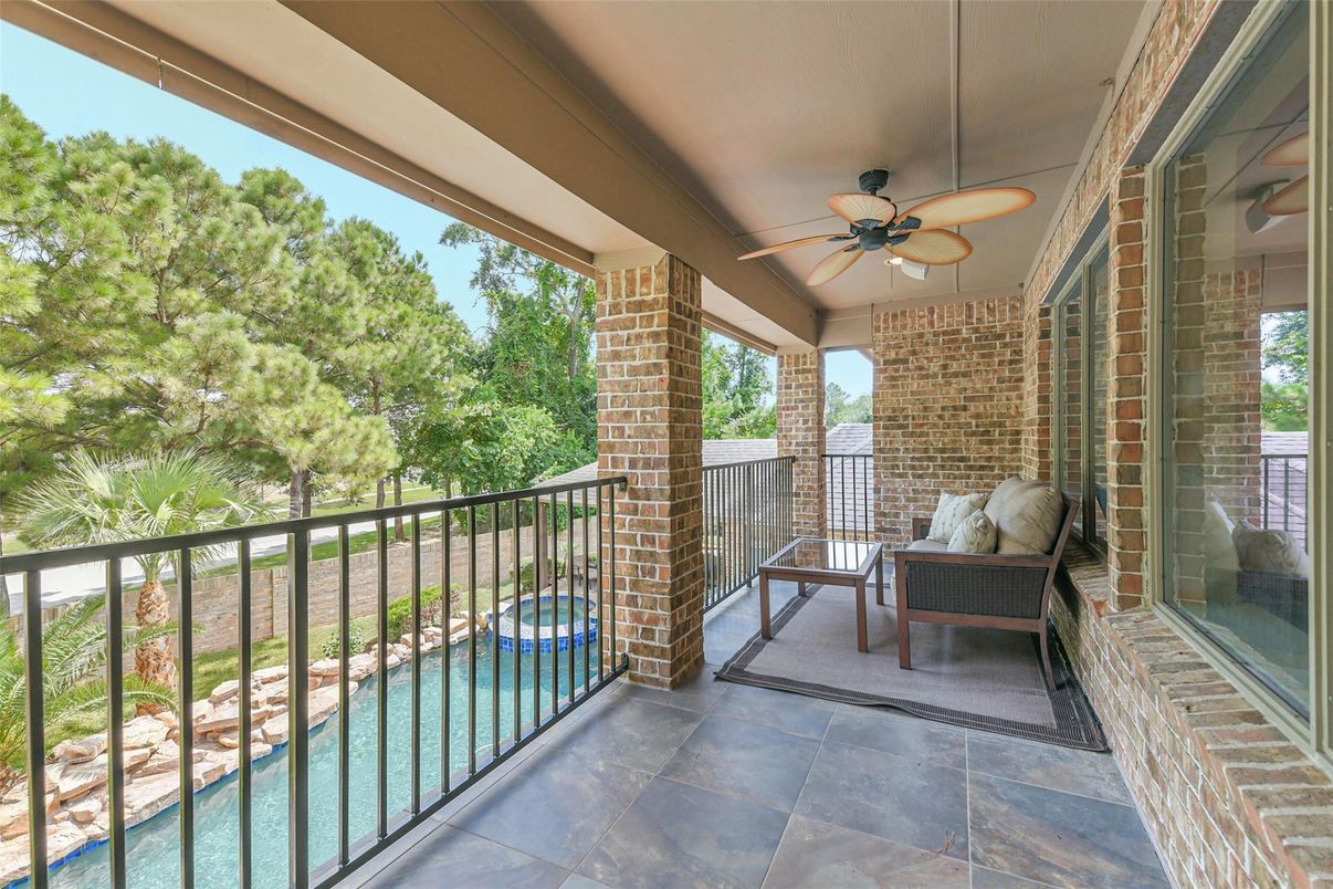 Exterior, Interior, Stone Walls