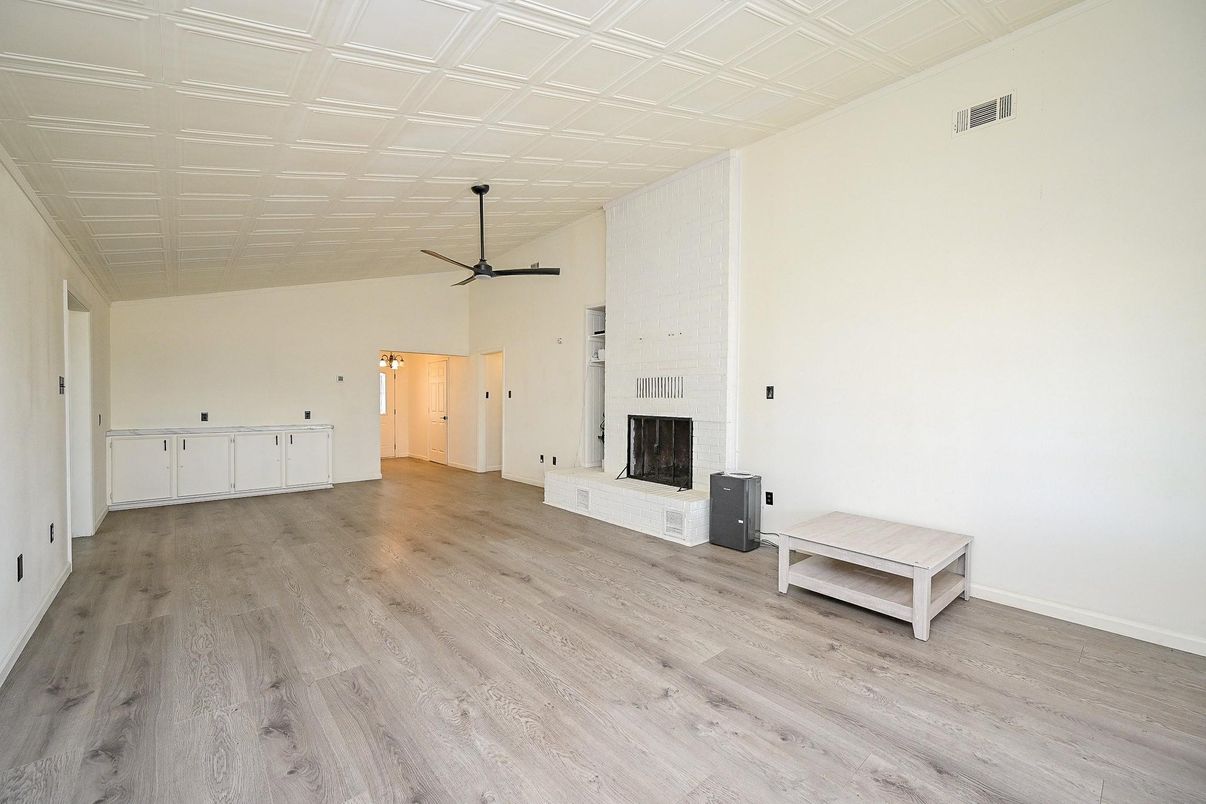 Empty room, Fireplace, Interior, Wood Texture Flooring