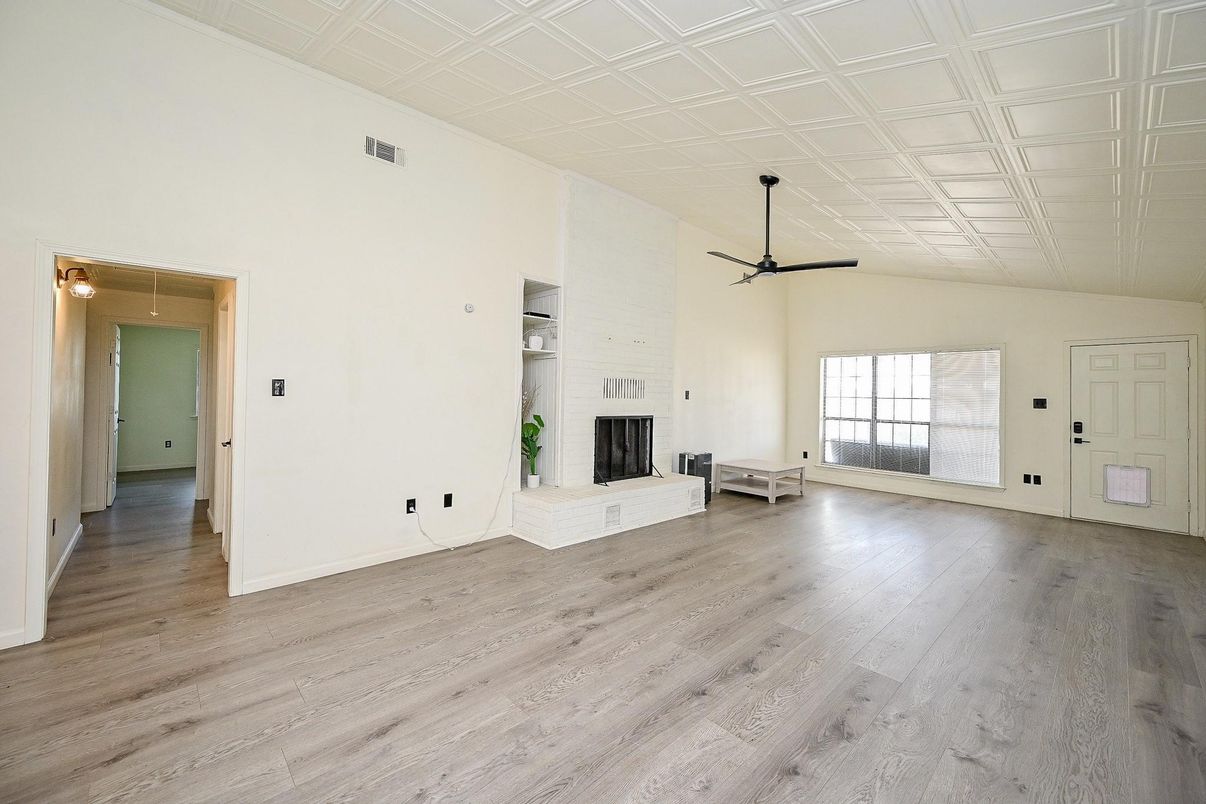 Empty room, Fireplace, Interior, Wood Texture Flooring