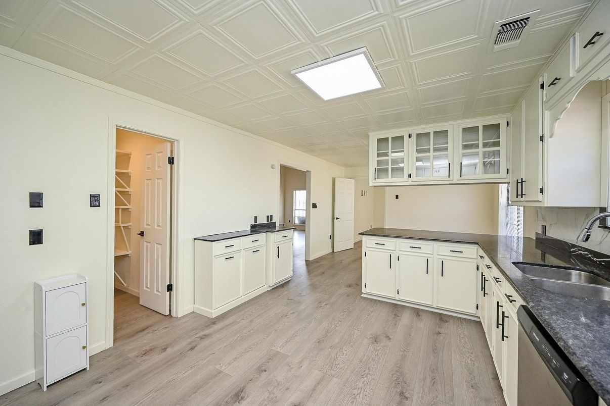 Interior, Kitchen, Wood Texture Flooring