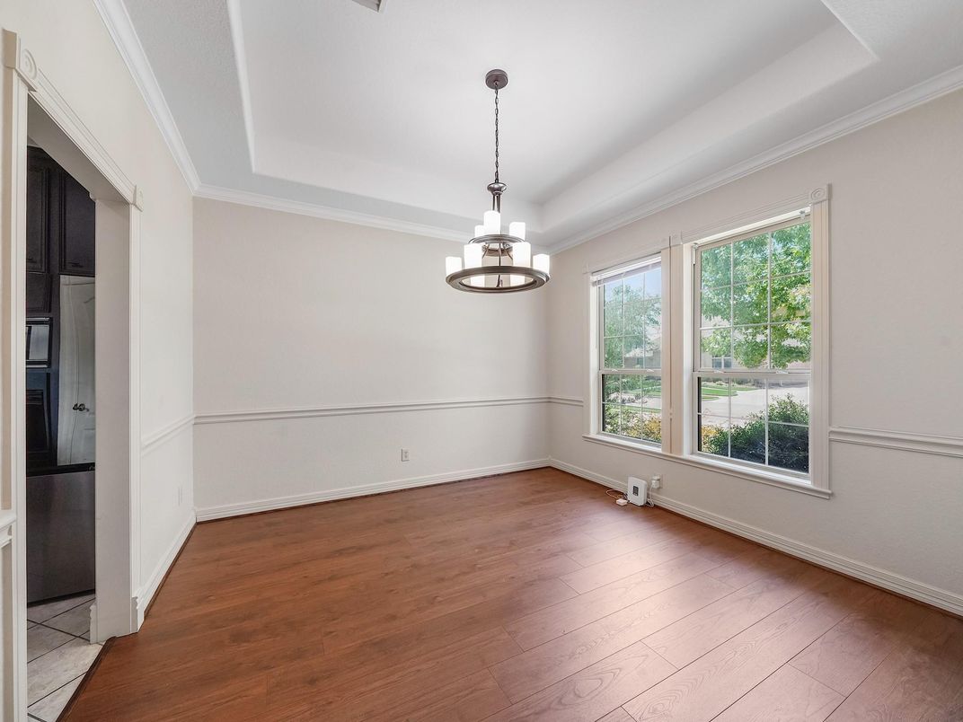 Empty room, Interior, Pendant Lights, Wood Texture Flooring