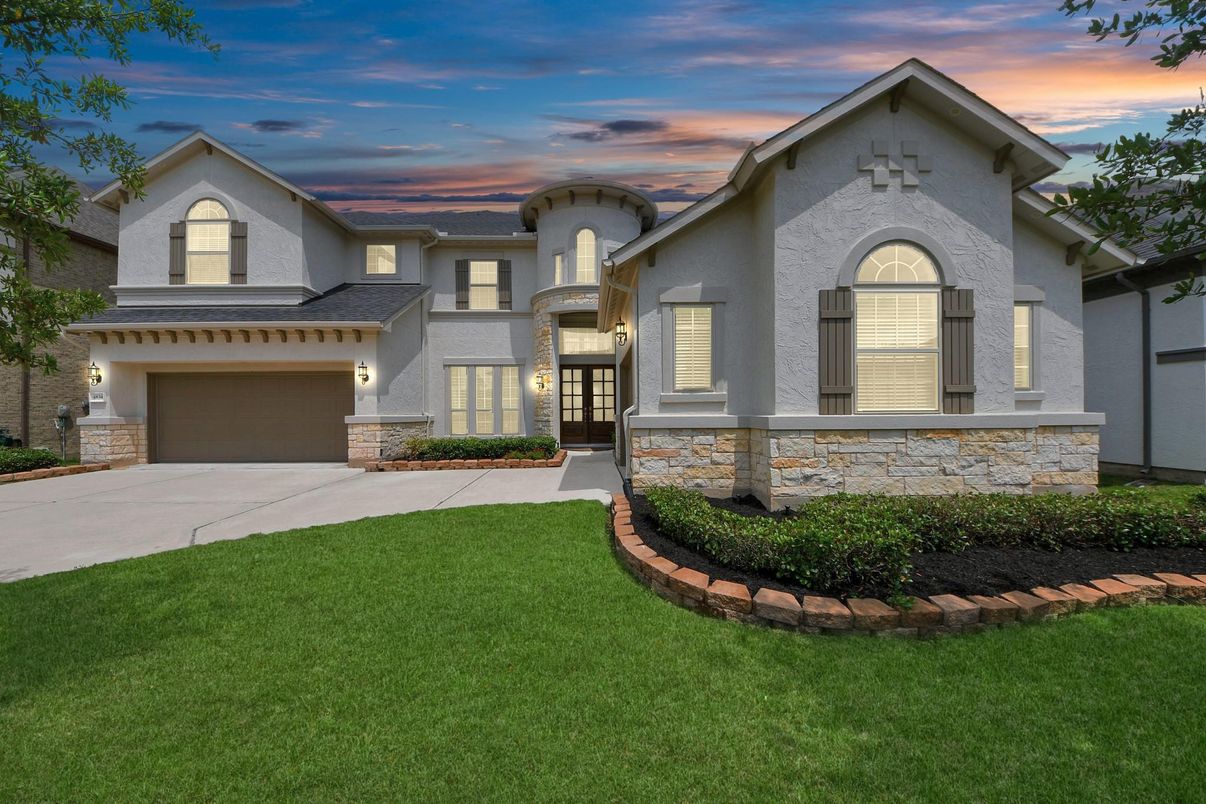 Attached, Backyard, Exterior, Facade, Mediterranean