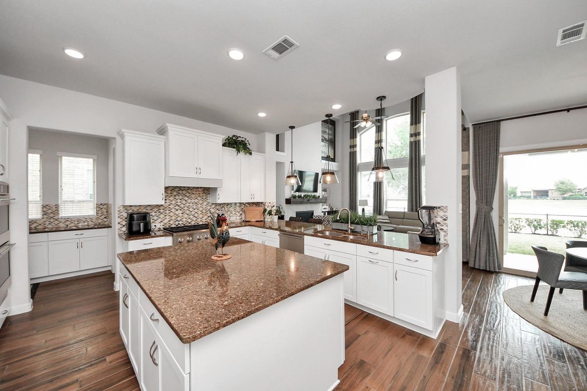 Interior, Kitchen, Pendant Lights, Recessed Lighting, Wood Texture Flooring