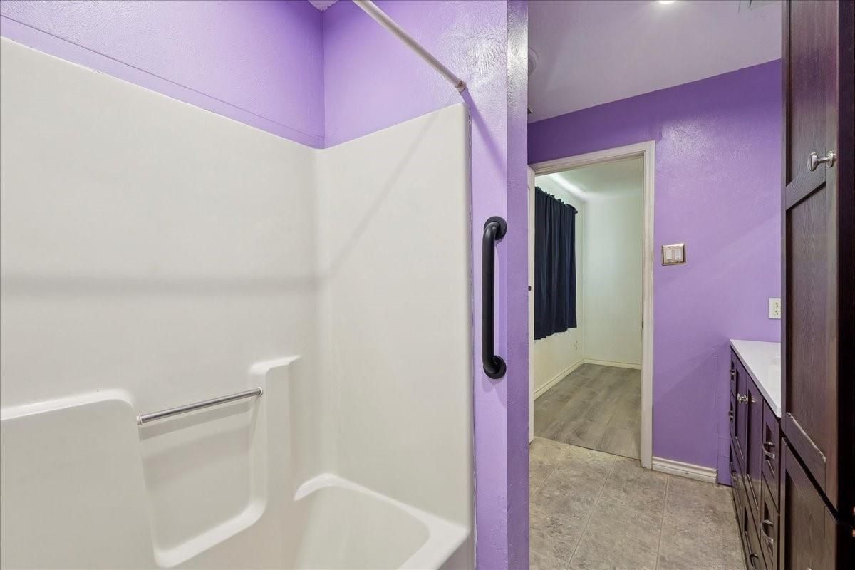 Bathroom, Interior, Recessed Lighting, Wood Texture Flooring