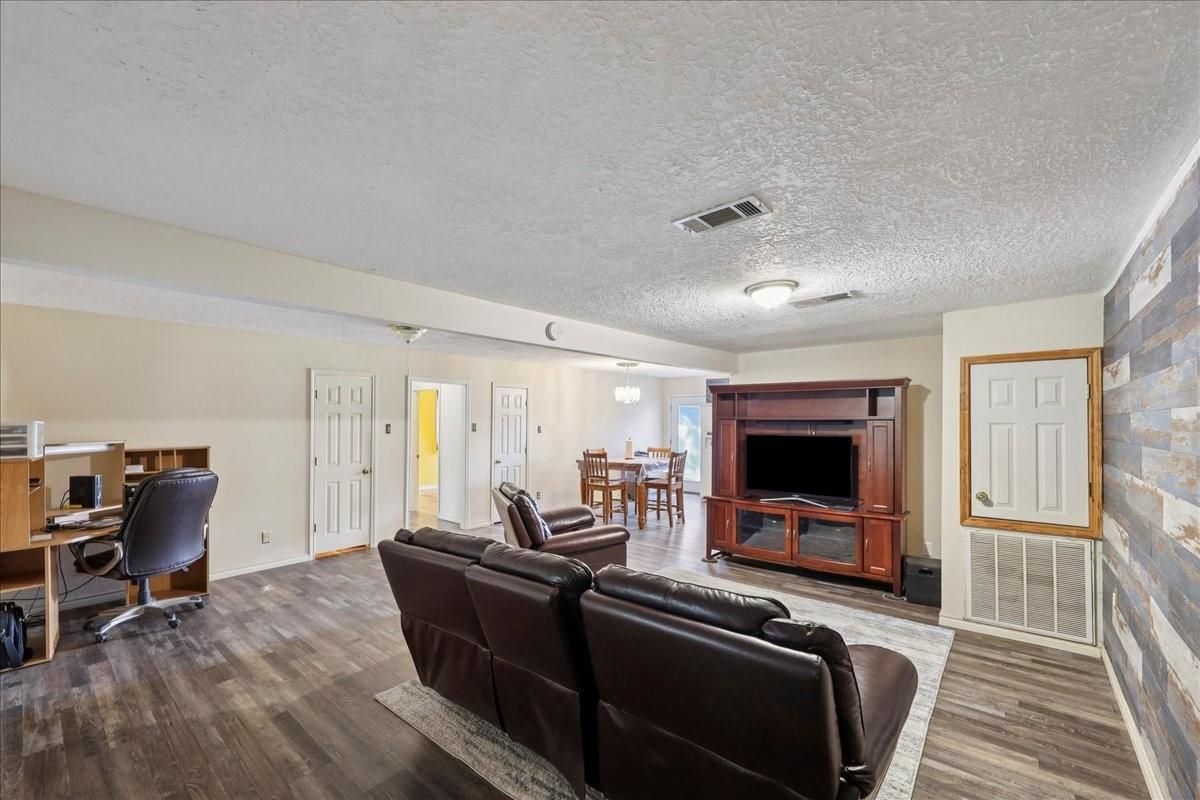Home Theatre Room, Home Office, Interior, Living room, Wood Texture Flooring
