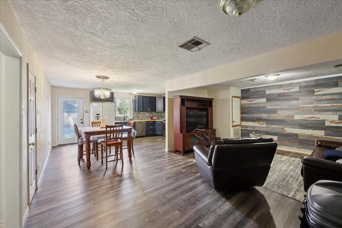 Chandelier, Dining room, Interior, Kitchen, Living room, Wood Texture Flooring, Wooden Walls
