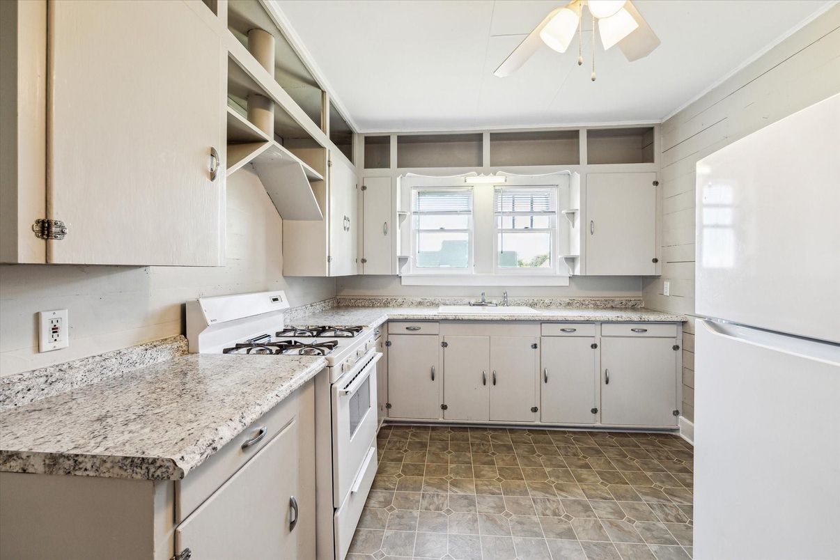 Interior, Kitchen