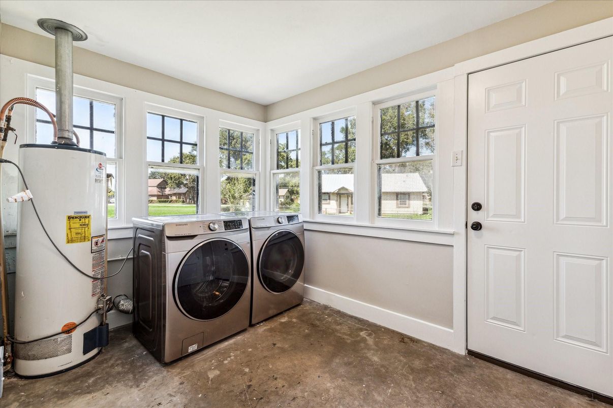 Interior, Washer